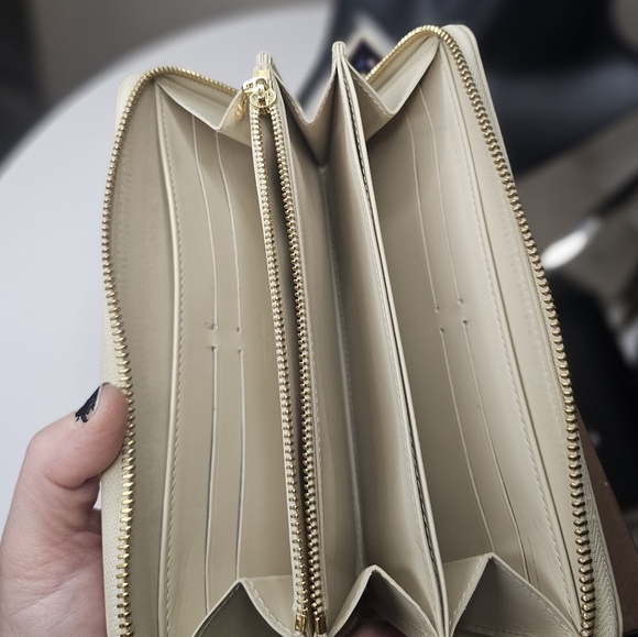 Louis Vuitton Ltd Edition Monogram Vernis Cheetah Print Zippy Wallet! - Picture 13 of 16